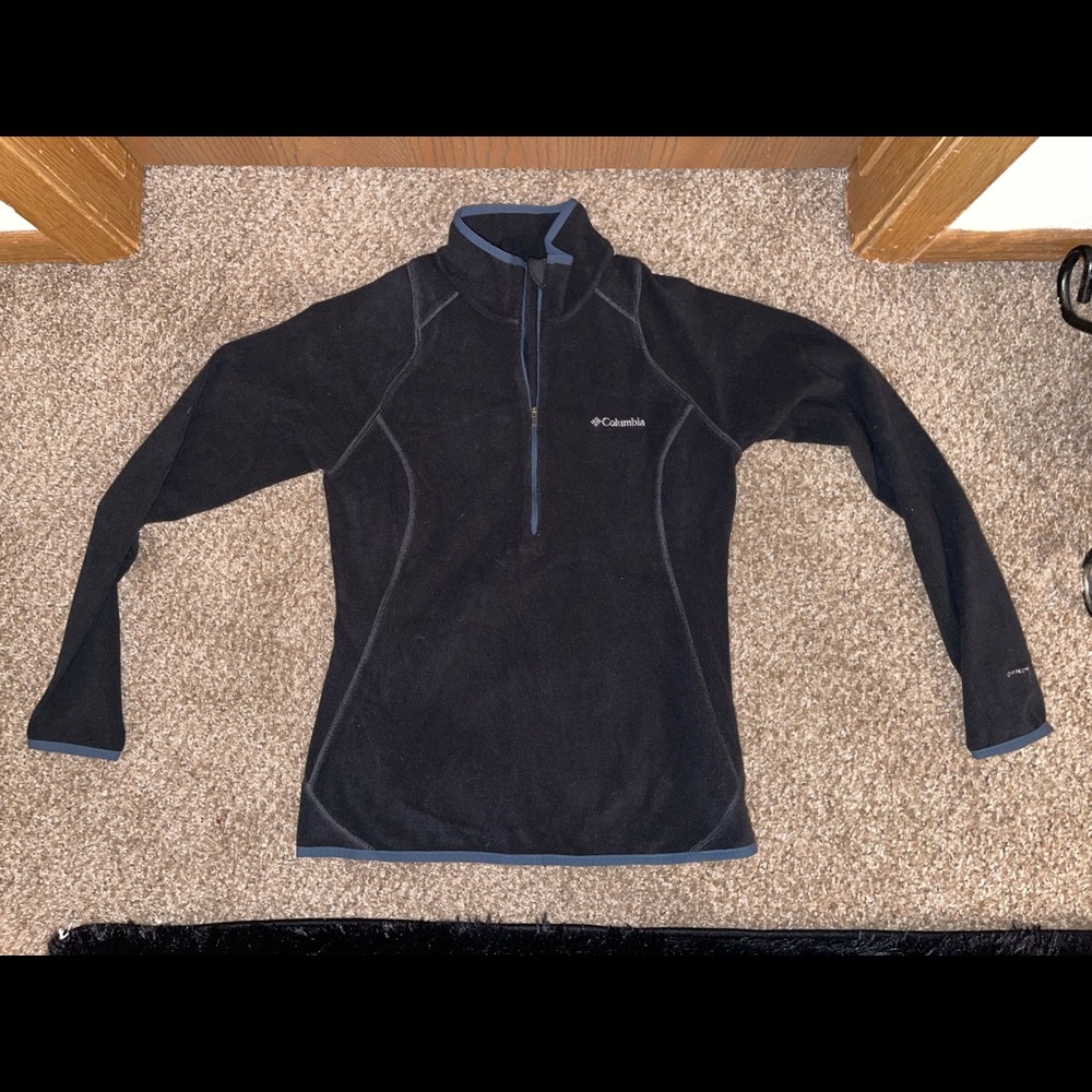 Columbia 3/4 zip black sweater